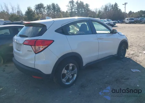 2017 Honda Hr-V Lx из США, поврежденный, VIN 3CZRU6H36HM723965